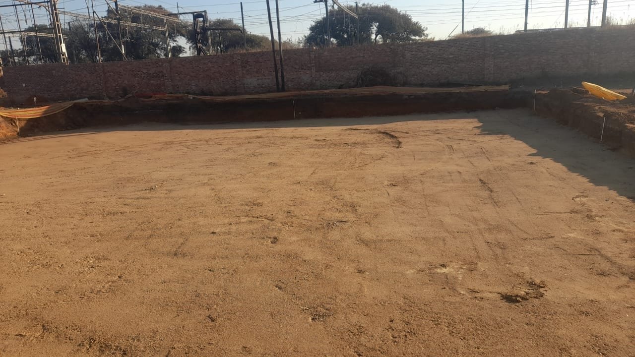 1000798524